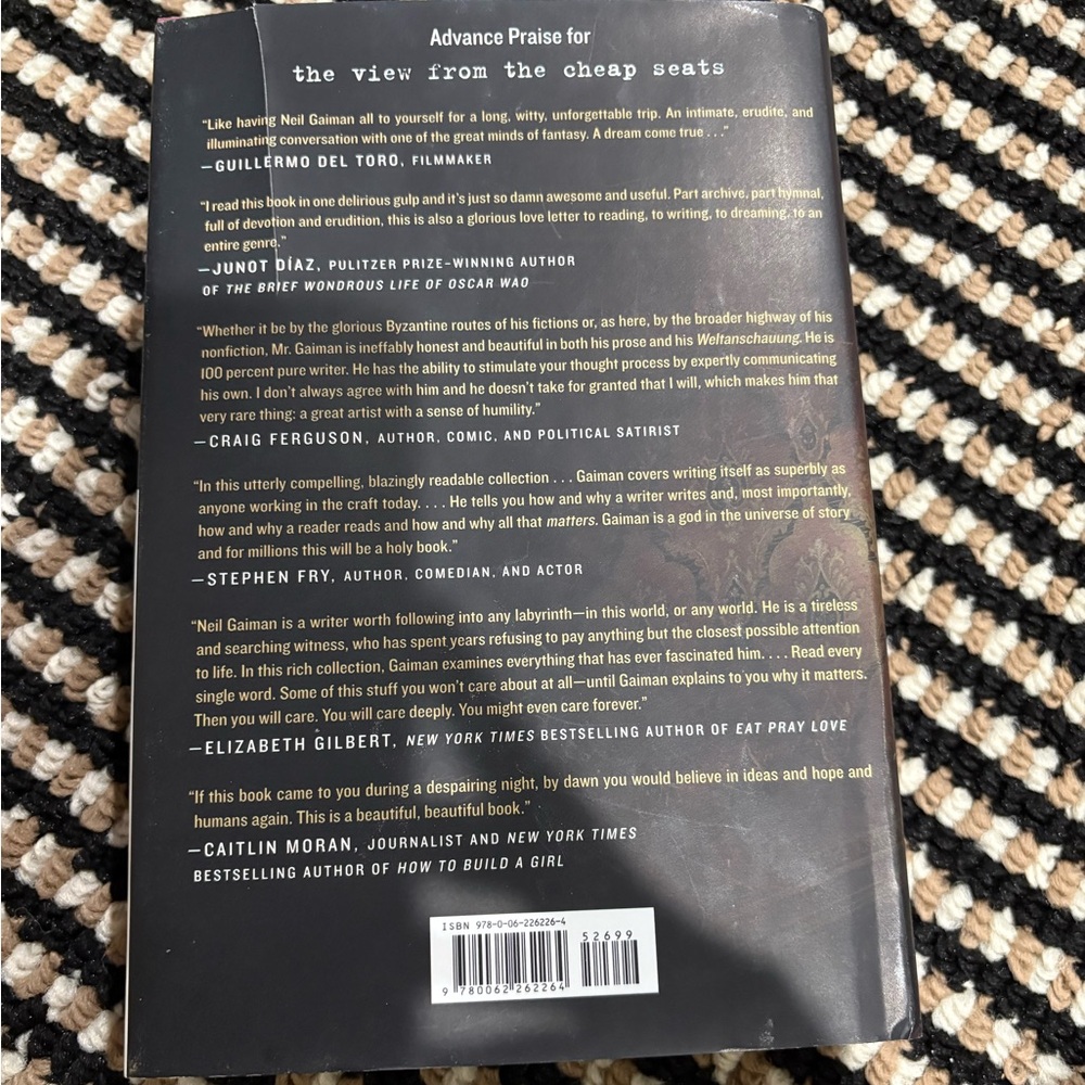 Books - Picture 4 of 4